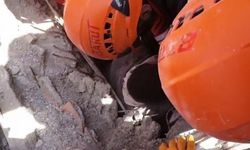 Türkiye nefesini tuttu! 203 saat sonra enkazdan bir kişi daha çıkarıldı!