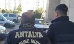 Akıllara durgunluk veren dolandırıcılık! Vatandaşın 2 milyon 810 bin TL parasını aldı