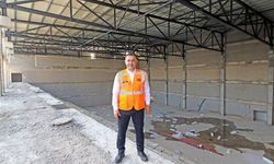 Alanya Belediyesi Oba Kapalı Spor Kompleksi hızla yükseliyor