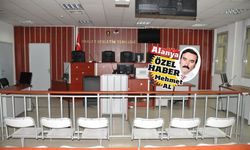 Alanya'da rüşvet davası ertelendi