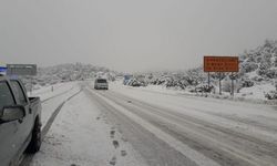 Antalya-Konya karayolunda kar yağışı başladı | VİDEO HABER