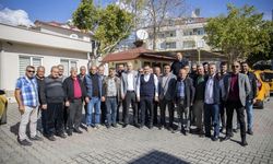 Başkan Yücel güne taksici esnafı ile buluşarak başladı