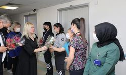 Rektör Özkan depremzede kadınlarla bir araya geldi