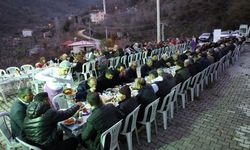 AK Parti Alanya Gönül Sofrası’nı Uğurlu’da kurdu