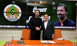 Alanyaspor teknik direktör Ömer Erdoğan ile anlaşma imzaladı