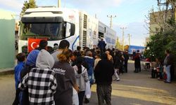 Büyükşehir Mobil Aşevi yemek ikramlarını sürdürüyor
