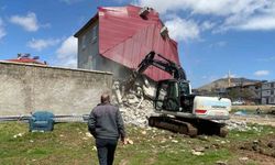 Tufanbeyli’de 79 bina hasarlı çıktı