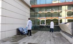 Hastane bahçesindeki bankta ölü bulundu