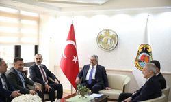 MHP Genel Başkan Yardımcısı Feti Yıldız’dan Başkan Yücel’e övgü