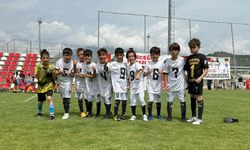 Alanyaspor U8 ve U10 Akademi takımları şampiyon oldu