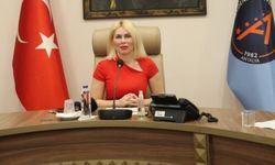 AÜ Rektörü Özlenen Özkan'dan 3"üncü rahim nakli sinyali