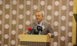 Çavuşoğlu, Antalya'da konuştu: Erdoğan gitsin' diyenlerin pabucunu kaç seçimdir dama atıyoruz