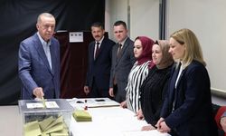 Cumhurbaşkanı Erdoğan oyunu kullandı: “Türk demokrasisi için hayırlısı ile bir geleceği niyaz ediyoruz”