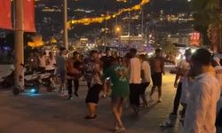 Alanya’da sokak ortasında dans ettiler