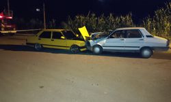Alanya’da iki otomobil çarpıştı: 4 yaralı