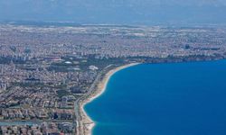 Temmuz ayının ilk altı gününde Antalya'ya turist yağdı