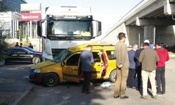 Alanya’dan memleketlerine giden aile kazada can verdi 