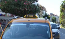 Alanya'da taksici, turistten 3 bin dolar istedi iddiası!