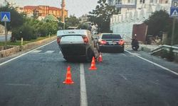 Alanya'da otomobil takla attı: 1 yaralı