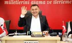 Başkan Yücel’den kent disiplini eleştirisine cevap 