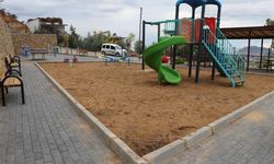 Alanya Belediyesi’nden 2 mahalleye daha yeni çocuk parkı