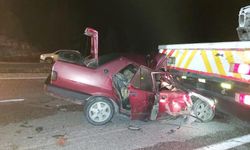 Alanya'nın komşusunda alkollü sürücü park halindeki araçlara çaptı!