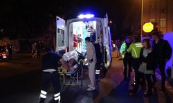 Motosikletin çarptığı sürücü ambulansa kaldırılırken polislere dua etti