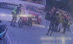 Ehliyetsiz sürücünün kullandığı motosiklet otomobille çarpıştı