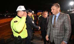 Vali Şahin 2024 yılını görev başındaki kolluk kuvvetleri ile karşıladı