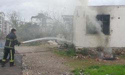 Gecekondudaki yangın mahalleliyi tedirgin etti