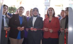 Alanya’da MHP Kadın Seçmen İletişim Merkezi açıldı