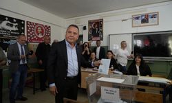 Başkan Böcek: "Seçimlerin Antalya'ya hayırlı olmasını dilerim"