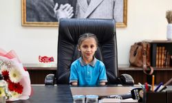 Alanya'da Çocuk Belediye Başkanı Meryem ilk talimatını verdi
