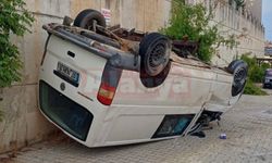 Alanya’da takla atan araçta sürücü yaralandı