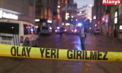 Kamyonet ile çarpışan motosiklet sürücüsü yaralandı