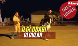 Alanya’da dans eden Rus çift ilgi odağı oldu