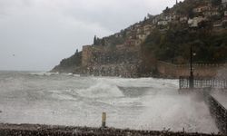 Alanya’ya kuvvetli rüzgar uyarısı