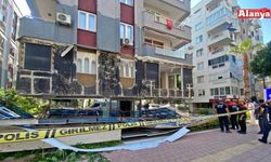 Özel laboratuvarın dış cephe kaplamaları çöktü, ortalık savaş alanına döndü