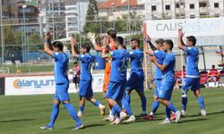 Alanya 1221 FK 1 puanla başladı