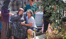 Evinde yangın çıktı! Söndürme çalışmalarını çaresiz gözlerle izledi
