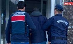 Alanya’da firari hükümlü jandarmadan kaçamadı