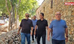 Kaymakam Öztürk tarihi camiyi inceledi
