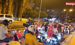 Alanya'da 'Gazze'ye destek' konvoyu düzenlediler