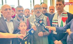 İsrail'in alıkoyduğu 2 aktivist Antalya'ya döndü