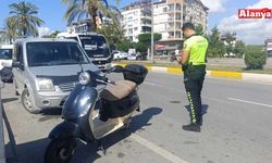 Alkollü motosiklet sürücüsü kazada yaralandı