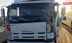 Alanya yolunda kamyon ile TIR çarpıştı