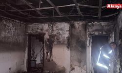 Alanya'da sitenin saunasında çıkan yangın hasara neden oldu