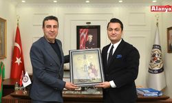 Sivaslı oda başkanlarından Kaymakam Öztürk’e ziyaret