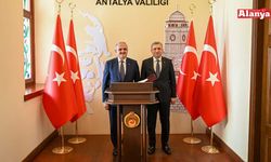 Münir Karaloğlu’ndan Antalya çıkarması