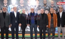 Anavatan Partisi’nden Alanyaspor’a ziyaret
